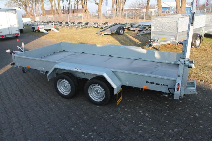 Humbaur HS 353718 3.5t, Tandemachser mit Stahlauffahrbohlen