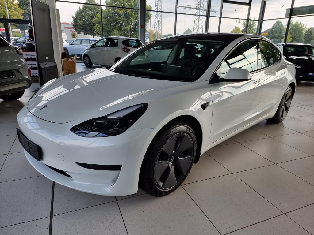 Tesla Model 3 Dual Motor Allrad, 2021*Refresh