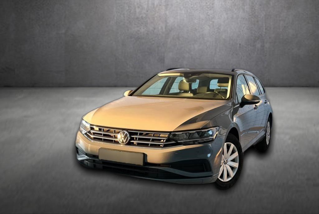 Volkswagen Passat Conceptline, 1.Hand, Kamera, LED, Navi